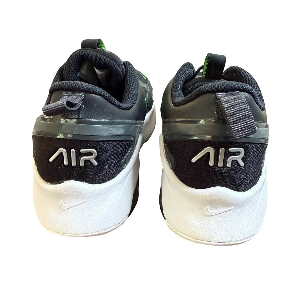Nike Air Max Bolt Kids Size 3Y Black Green Running Shoes Sneakers CW1627-006